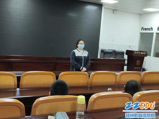 3. 学生代表发言