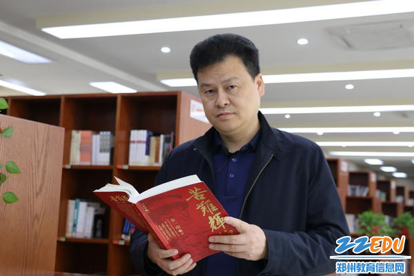 王瑞校长推荐《苦难辉煌》一书 王瑞校长推荐《苦难辉煌》一书